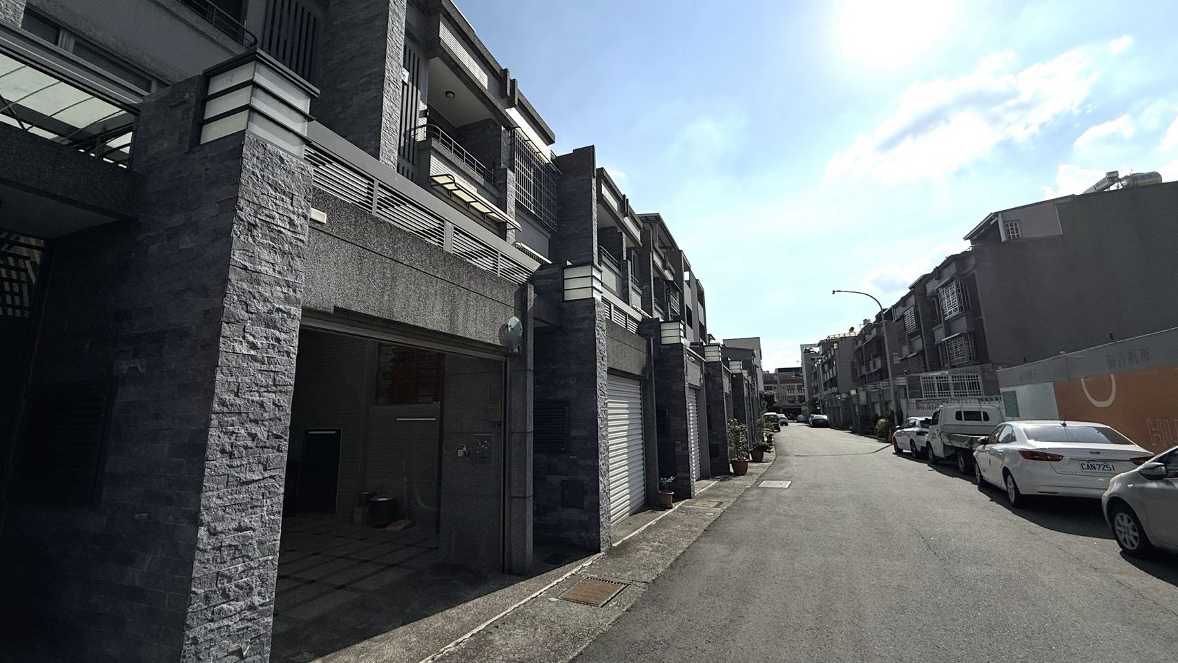 門前街景